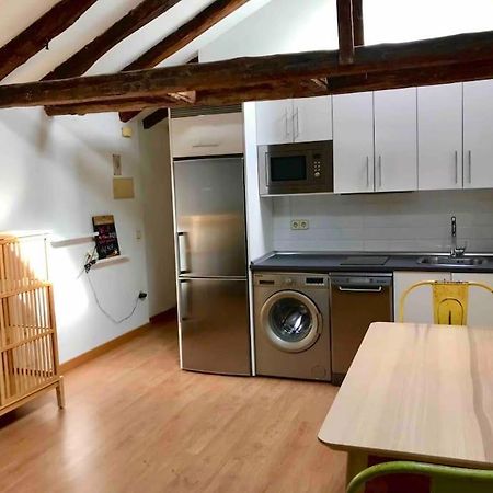 Buhardilla En El Madrid De Los Austrias Apartment ภายนอก รูปภาพ